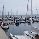 Place - Abc587 *